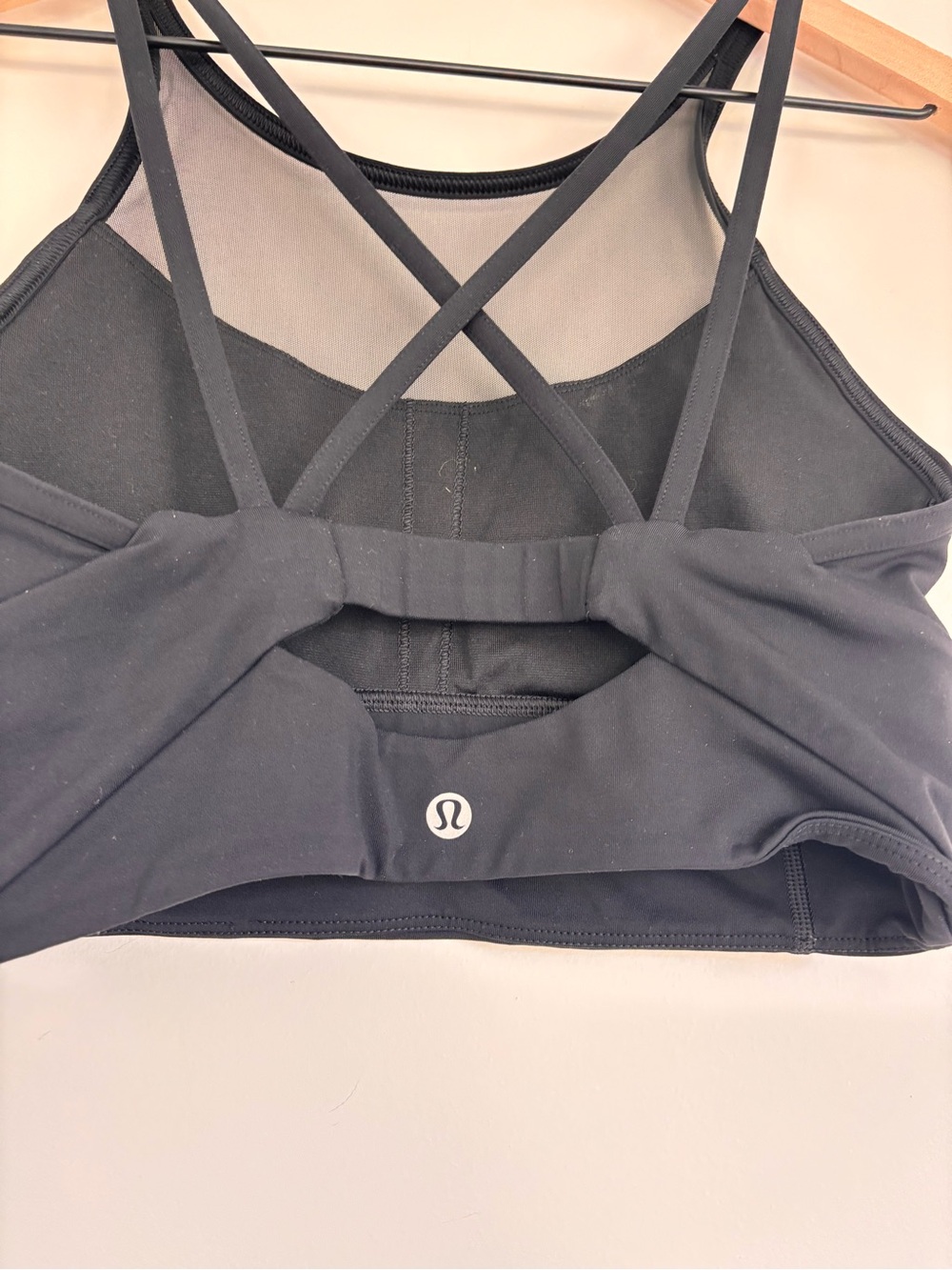 Lululemon Clip-In Long Line Bra Black 6 - Picture 8 of 9